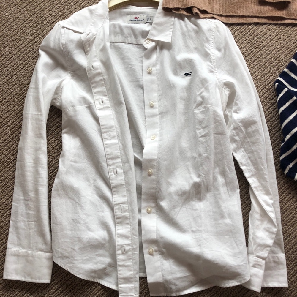 Vineyard Vines White Button Down